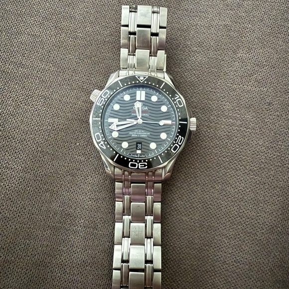 Watch : Omega Seamaster Diver 300M Co-Axial Ma - Picture 4 of 5